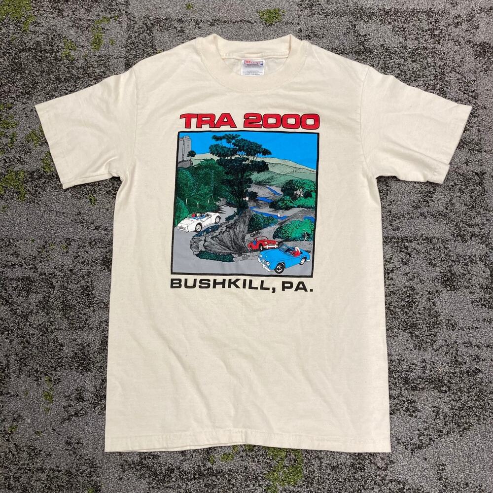Vintage 2000 TRA Bushkill PA Triumph Sports Car Graphic T Shirt Mens Small Cream